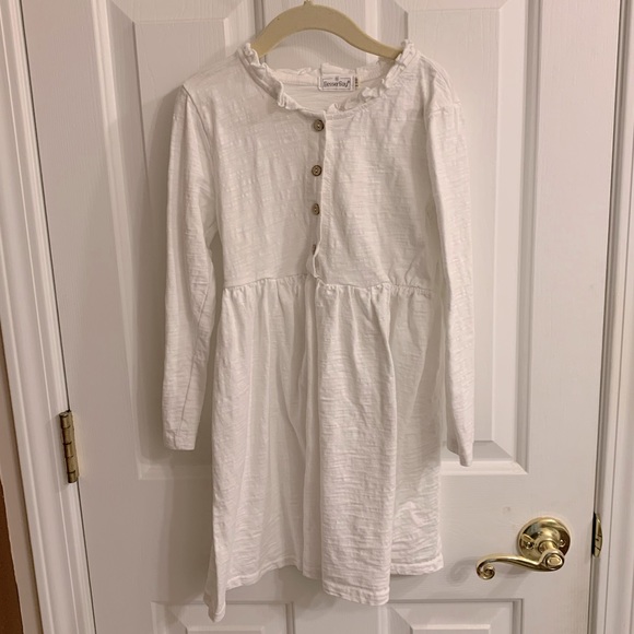 Girls white Long Sleeve Dress - Picture 1 of 3